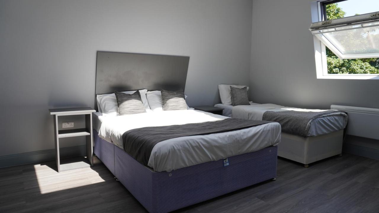 Roshni Hotel Southall Zewnętrze zdjęcie
